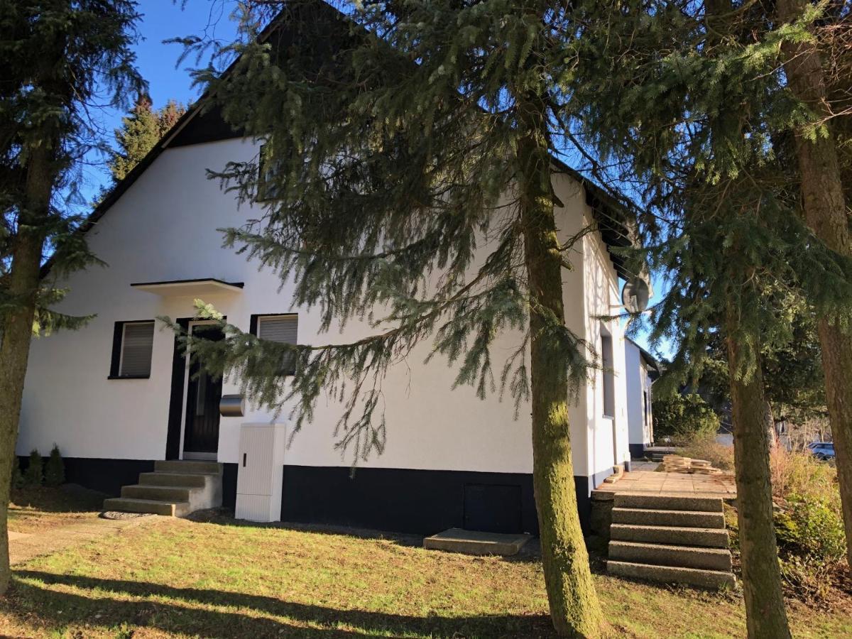Ferienhaus Kuestelblick Medebach Exterior foto
